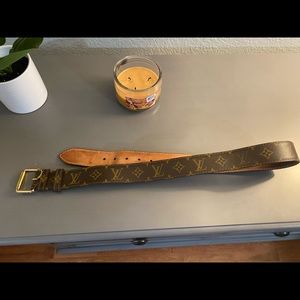 Authentic men’s Louis Vuitton belt